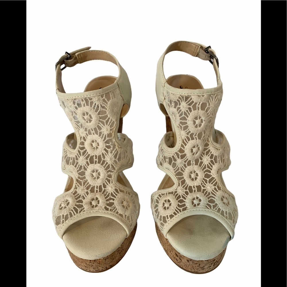 EUC Lucky Brand "Ranette" Cream Cork Wedges